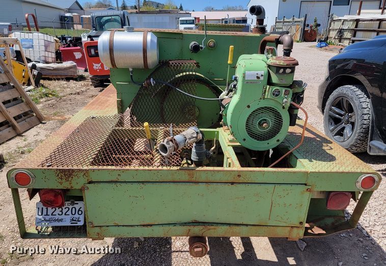 image for item ML9337 1997 Bowie Lancer  hydroseeder