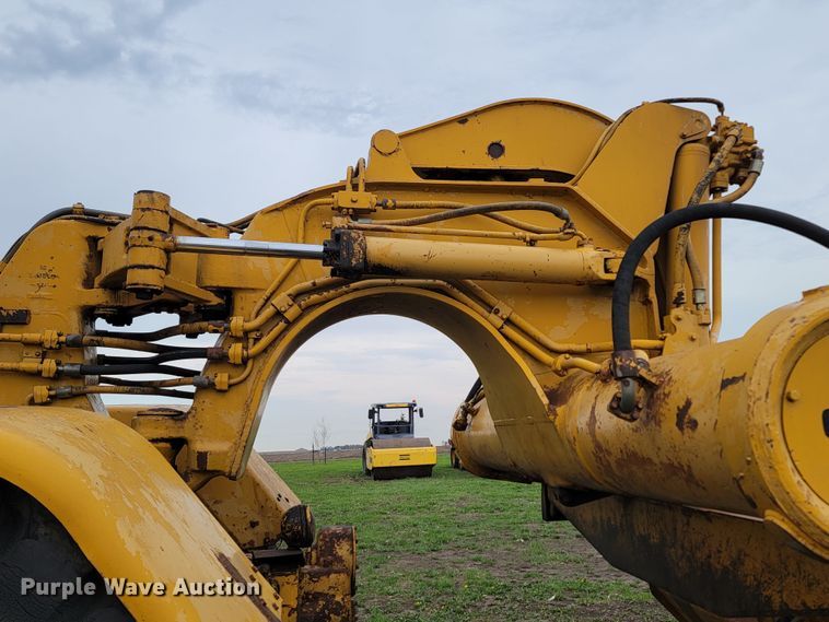 image for item ML9367 1968 Caterpillar 621  conventional scraper