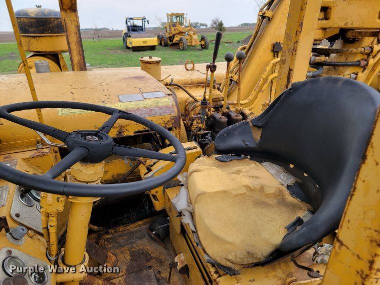 image for item ML9367 1968 Caterpillar 621  conventional scraper