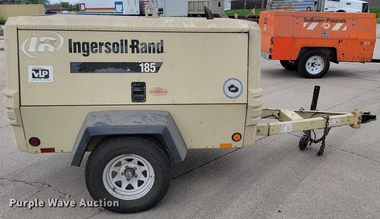 image for item ML9375 2004 Ingersoll Rand 185  air compressor
