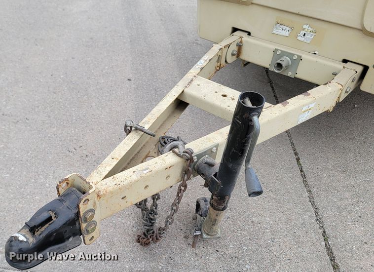 image for item ML9375 2004 Ingersoll Rand 185  air compressor