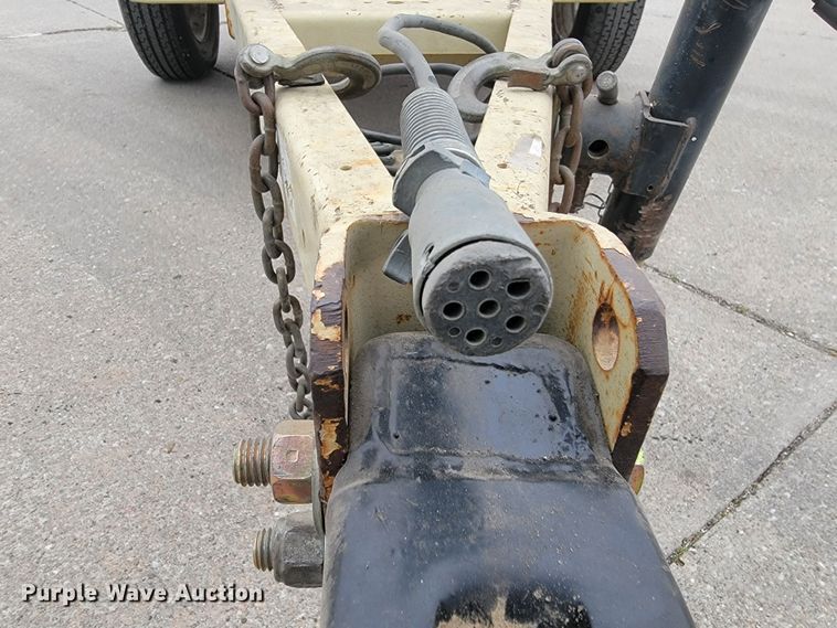 image for item ML9375 2004 Ingersoll Rand 185  air compressor