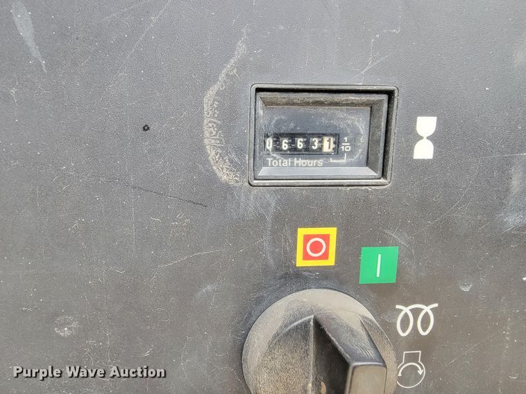 image for item ML9375 2004 Ingersoll Rand 185  air compressor