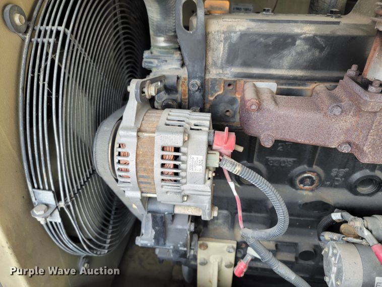 image for item ML9375 2004 Ingersoll Rand 185  air compressor