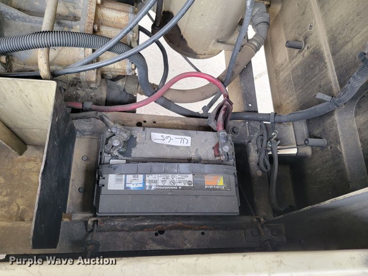 image for item ML9375 2004 Ingersoll Rand 185  air compressor