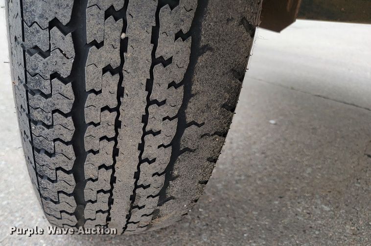 image for item ML9375 2004 Ingersoll Rand 185  air compressor