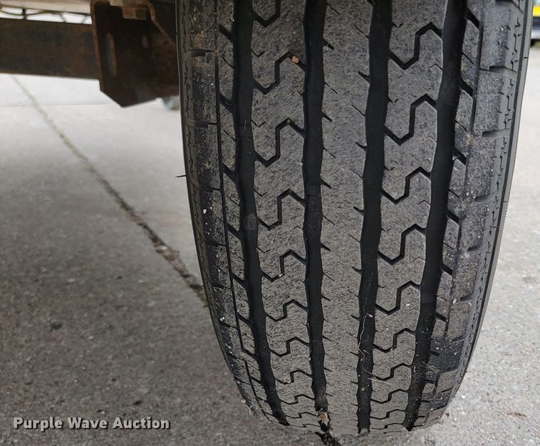 image for item ML9375 2004 Ingersoll Rand 185  air compressor