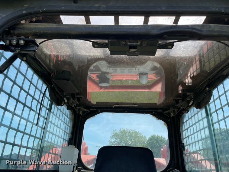 image for item MM9504 2019 Kubota SVL95-2S  tracked skid steer loader