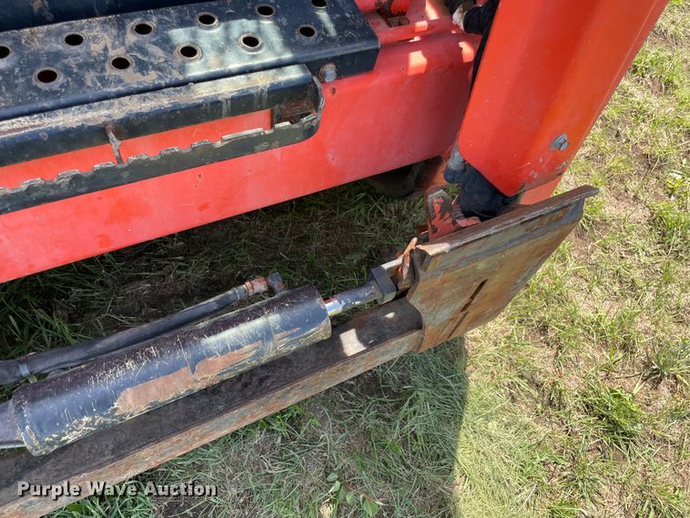 image for item MM9504 2019 Kubota SVL95-2S  tracked skid steer loader