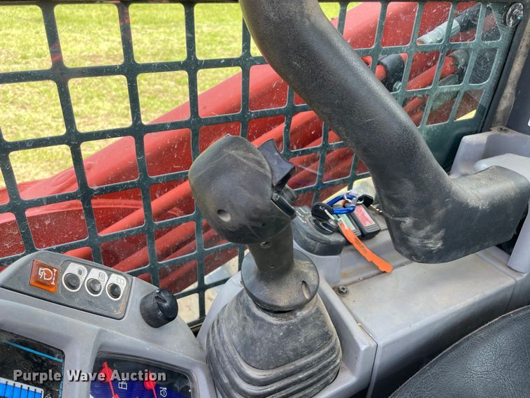 image for item MM9504 2019 Kubota SVL95-2S  tracked skid steer loader