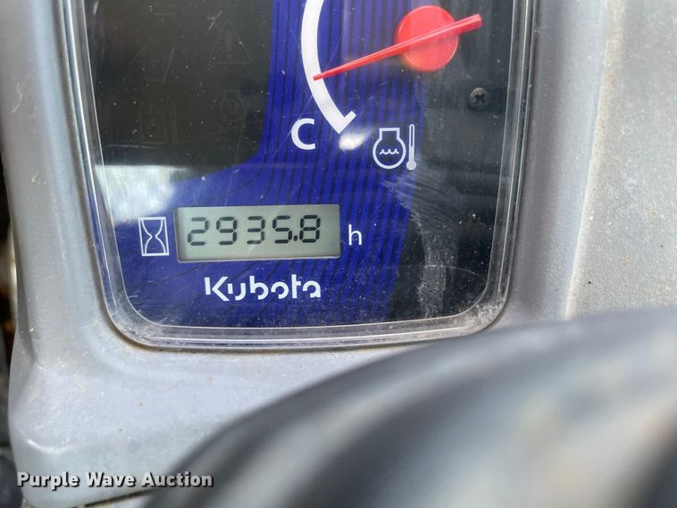 image for item MM9504 2019 Kubota SVL95-2S  tracked skid steer loader