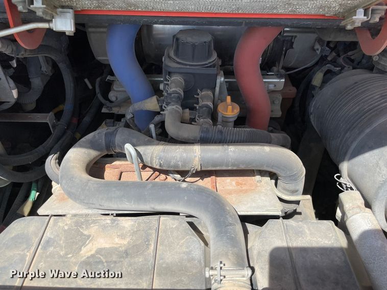 image for item MM9504 2019 Kubota SVL95-2S  tracked skid steer loader