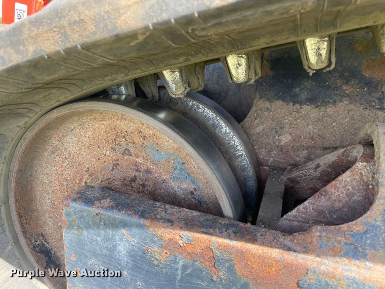 image for item MM9504 2019 Kubota SVL95-2S  tracked skid steer loader