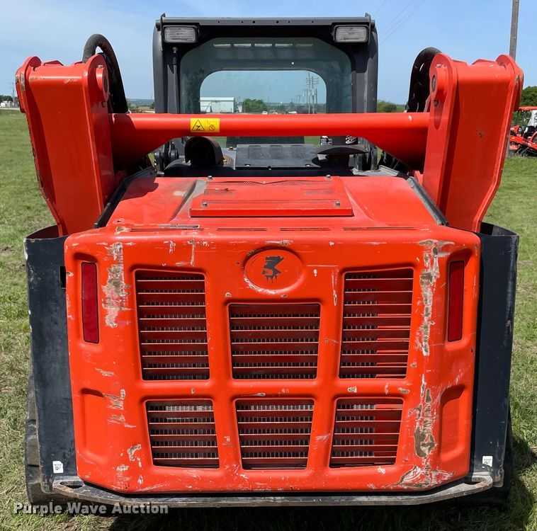 image for item MM9505 2019 Kubota SVL95-2S  tracked skid steer loader