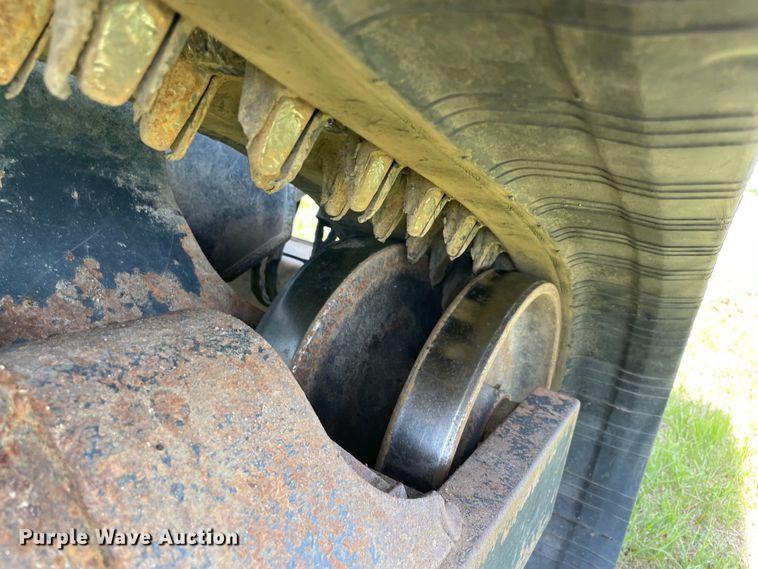 image for item MM9505 2019 Kubota SVL95-2S  tracked skid steer loader