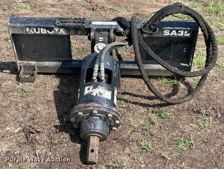 image for item MM9506 Kubota SA35  skid steer auger