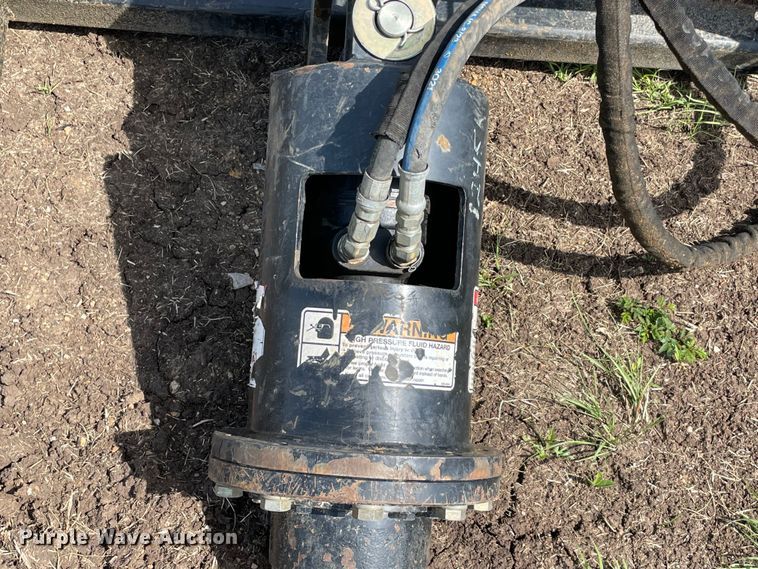 image for item MM9506 Kubota SA35  skid steer auger