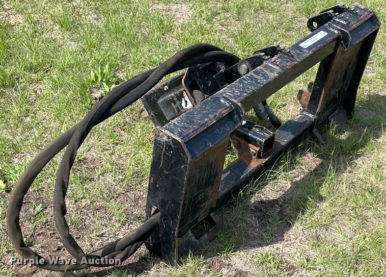 image for item MM9507 Kubota  skid steer auger