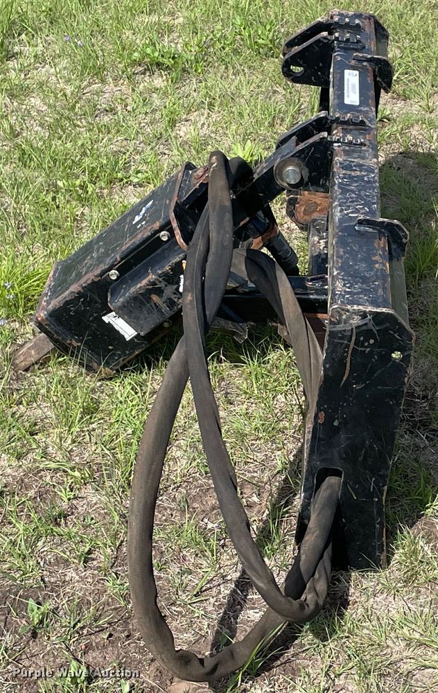 Kubota skid steer auger in Davis, OK Item MM9507 for sale Purple Wave