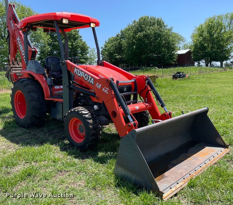 image for item MM9513 Kubota M62  backhoe