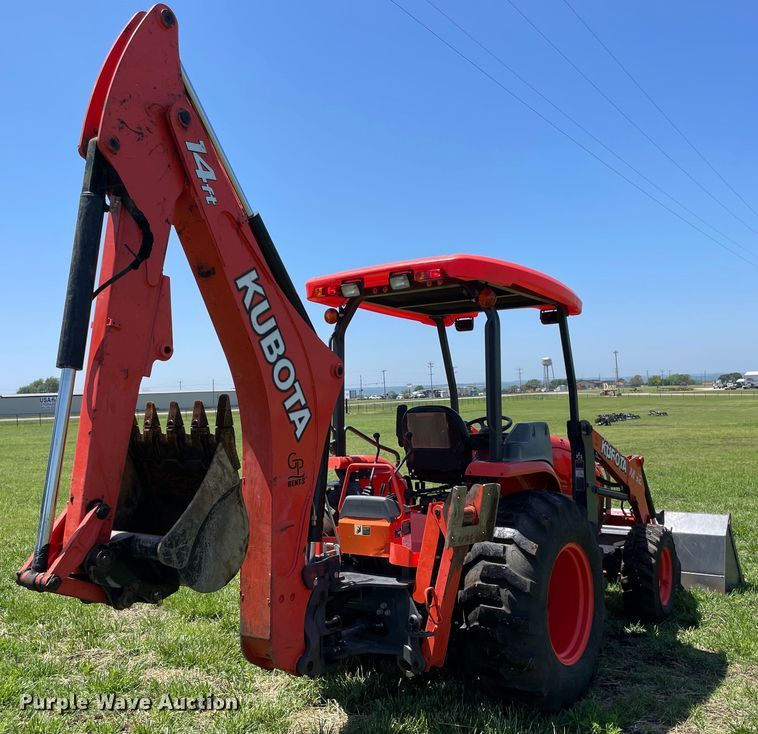 image for item MM9513 Kubota M62  backhoe