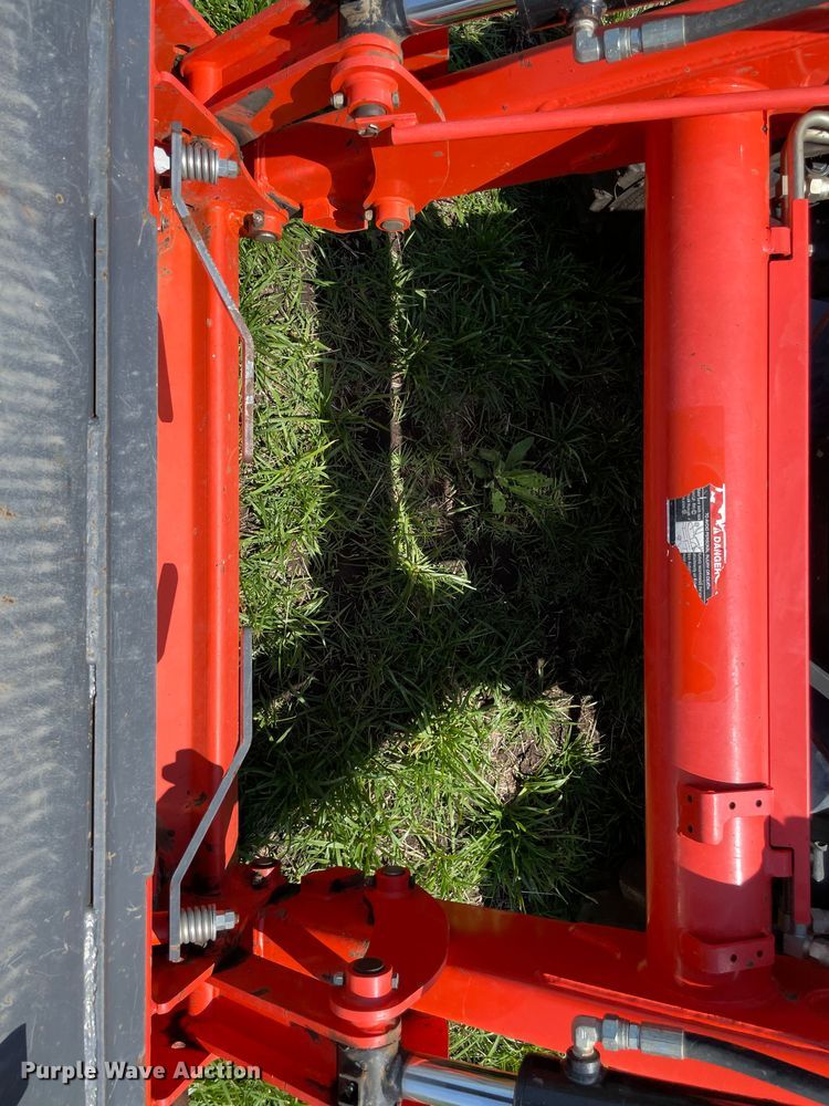 image for item MM9513 Kubota M62  backhoe