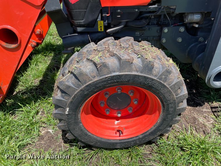 image for item MM9513 Kubota M62  backhoe