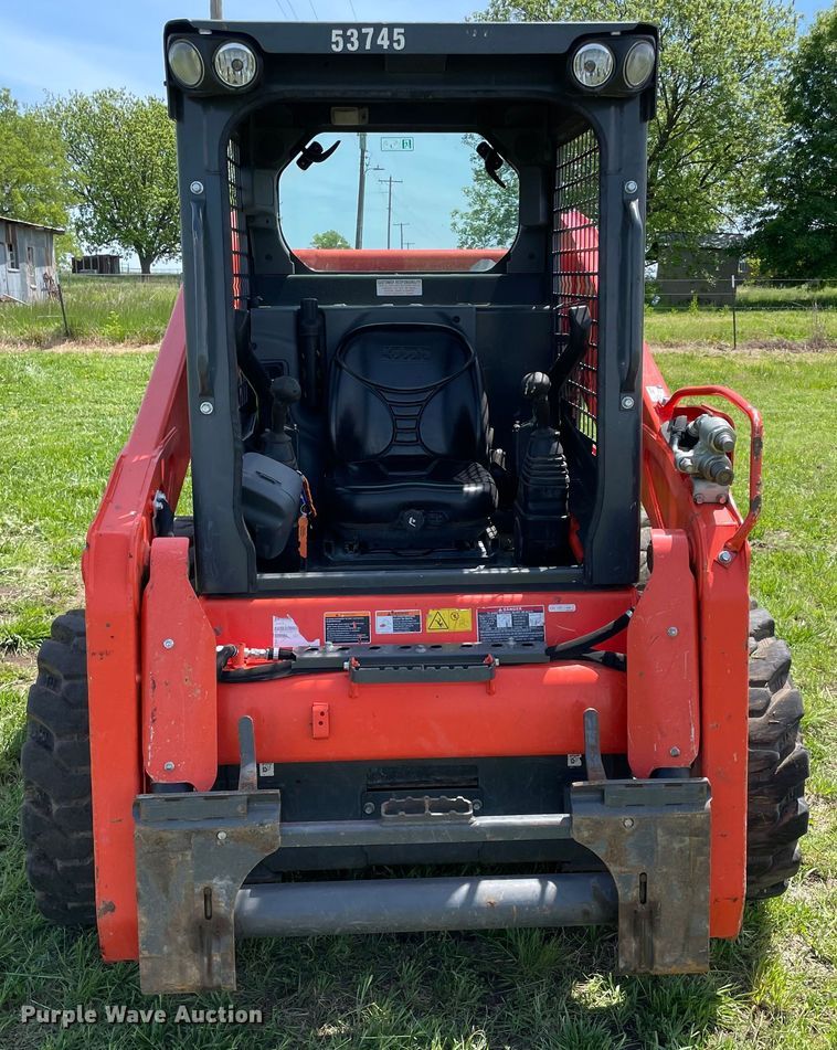 image for item MM9515 2021 Kubota SSV65  skid steer loader