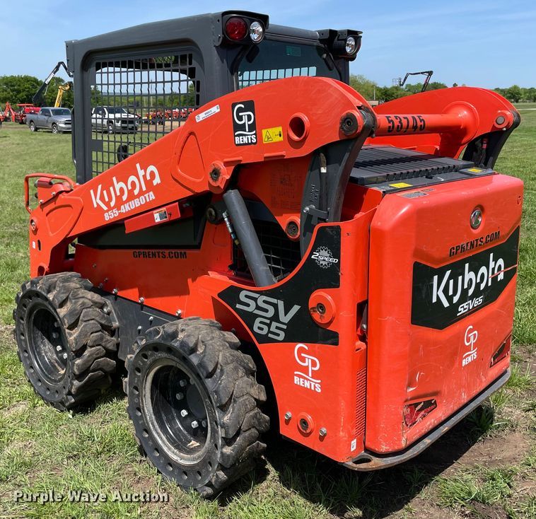 image for item MM9515 2021 Kubota SSV65  skid steer loader