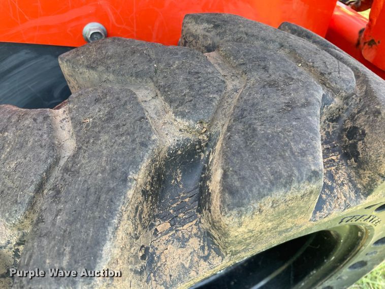 image for item MM9515 2021 Kubota SSV65  skid steer loader