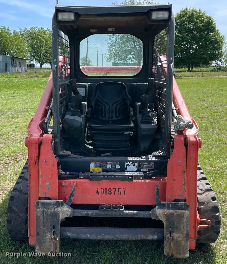 image for item MM9517 2019 Kubota SVL65-2  tracked skid steer loader