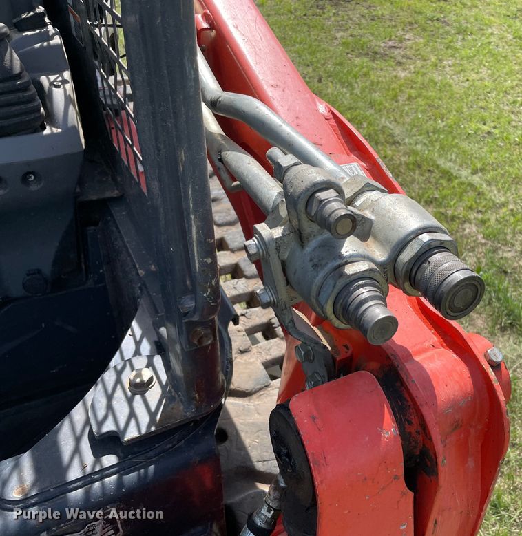 image for item MM9517 2019 Kubota SVL65-2  tracked skid steer loader