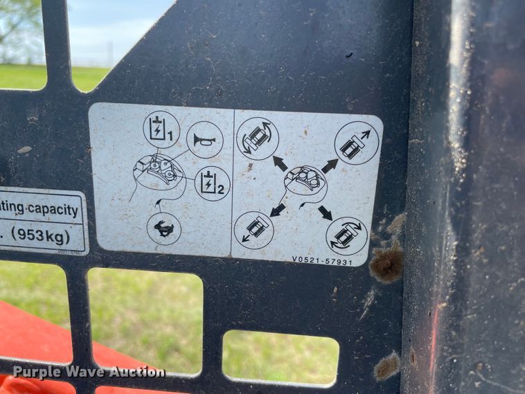 image for item MM9517 2019 Kubota SVL65-2  tracked skid steer loader