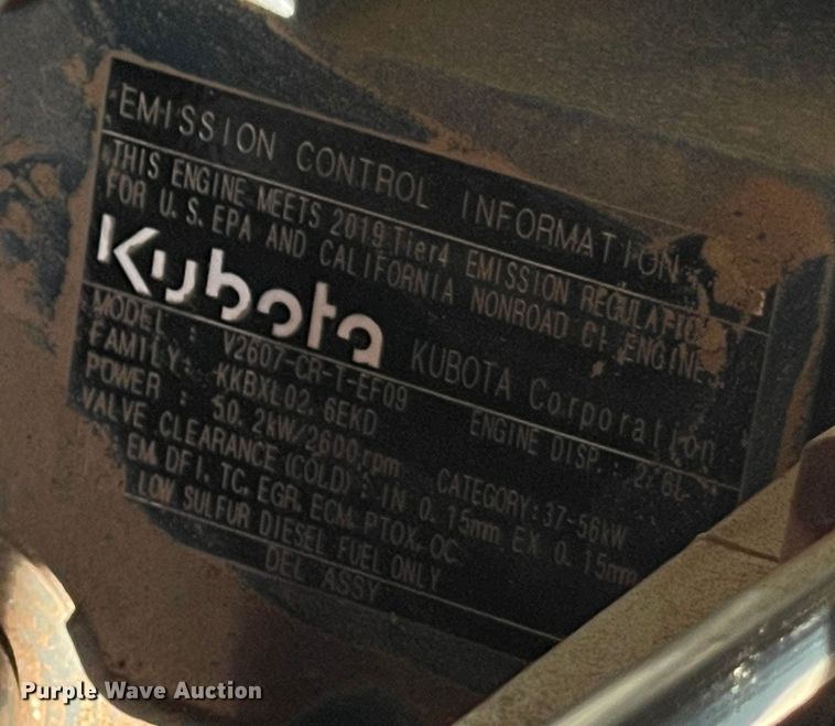 image for item MM9517 2019 Kubota SVL65-2  tracked skid steer loader