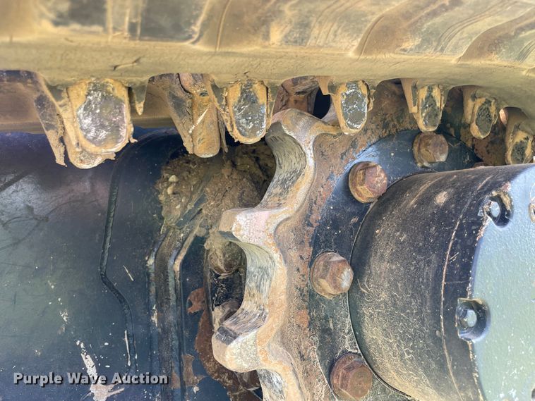 image for item MM9517 2019 Kubota SVL65-2  tracked skid steer loader