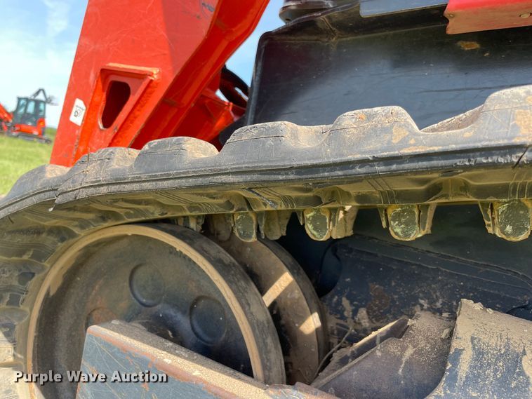 image for item MM9517 2019 Kubota SVL65-2  tracked skid steer loader