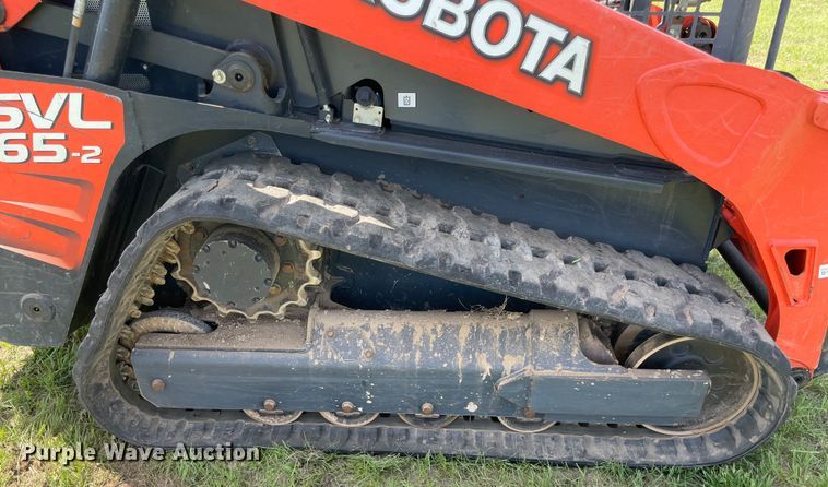image for item MM9517 2019 Kubota SVL65-2  tracked skid steer loader