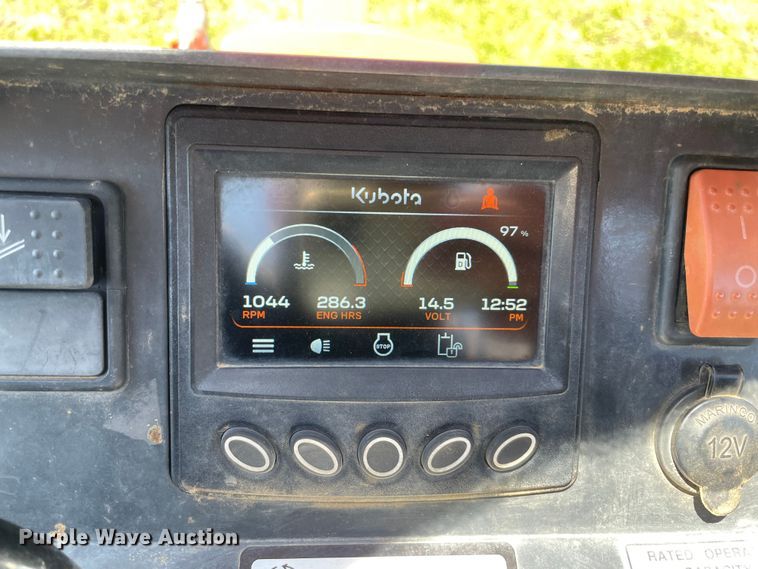 image for item MM9518 Kubota SCL1000  compact utility loader