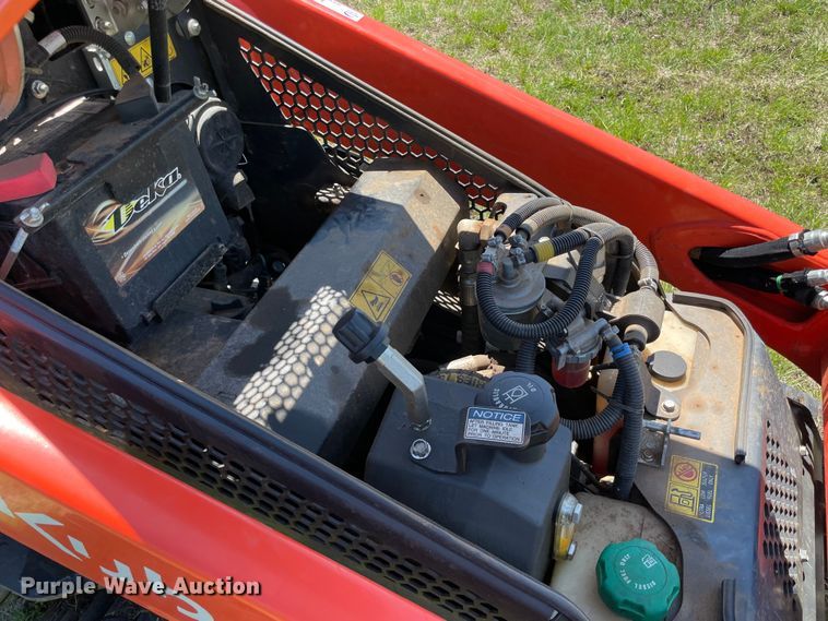 image for item MM9518 Kubota SCL1000  compact utility loader