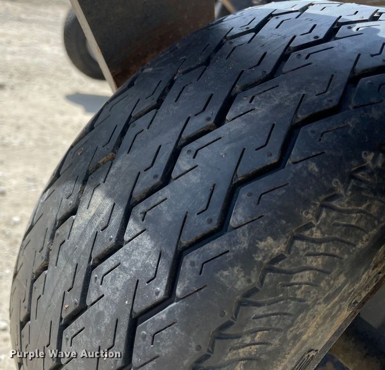 image for item MM9524 2019 Paladin LAF5690H-0022  skid steer power rake