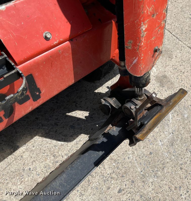 image for item MM9526 2020 Kubota SVL75-2  tracked skid steer loader