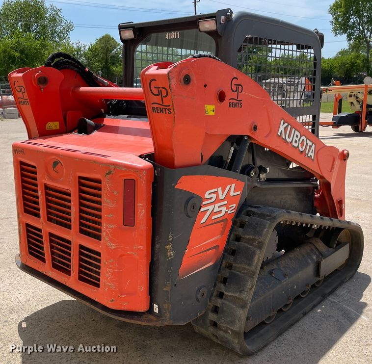 image for item MM9527 2019 Kubota SVL75-2  tracked skid steer loader