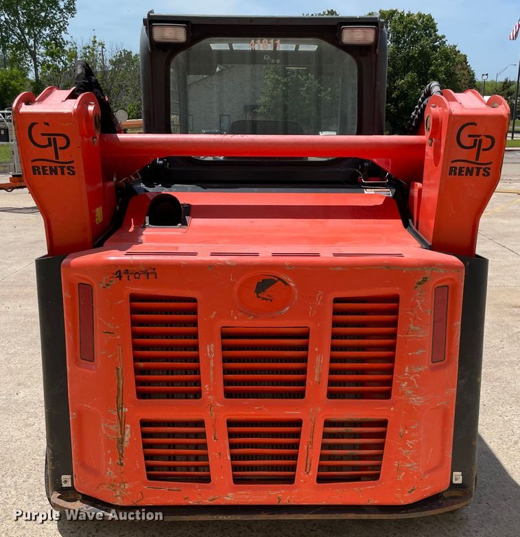 image for item MM9527 2019 Kubota SVL75-2  tracked skid steer loader