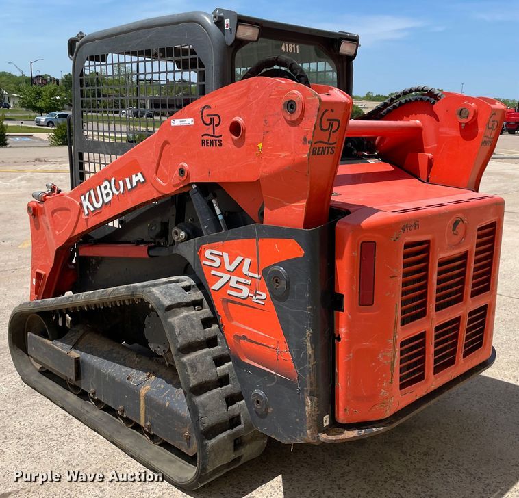 image for item MM9527 2019 Kubota SVL75-2  tracked skid steer loader