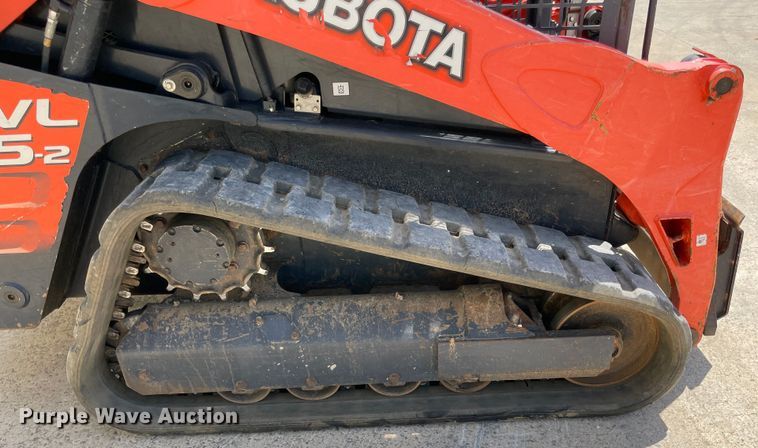 image for item MM9527 2019 Kubota SVL75-2  tracked skid steer loader