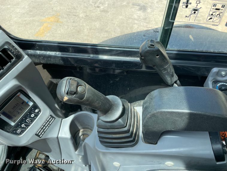 image for item MM9528 2021 Kubota U35-4  mini excavator