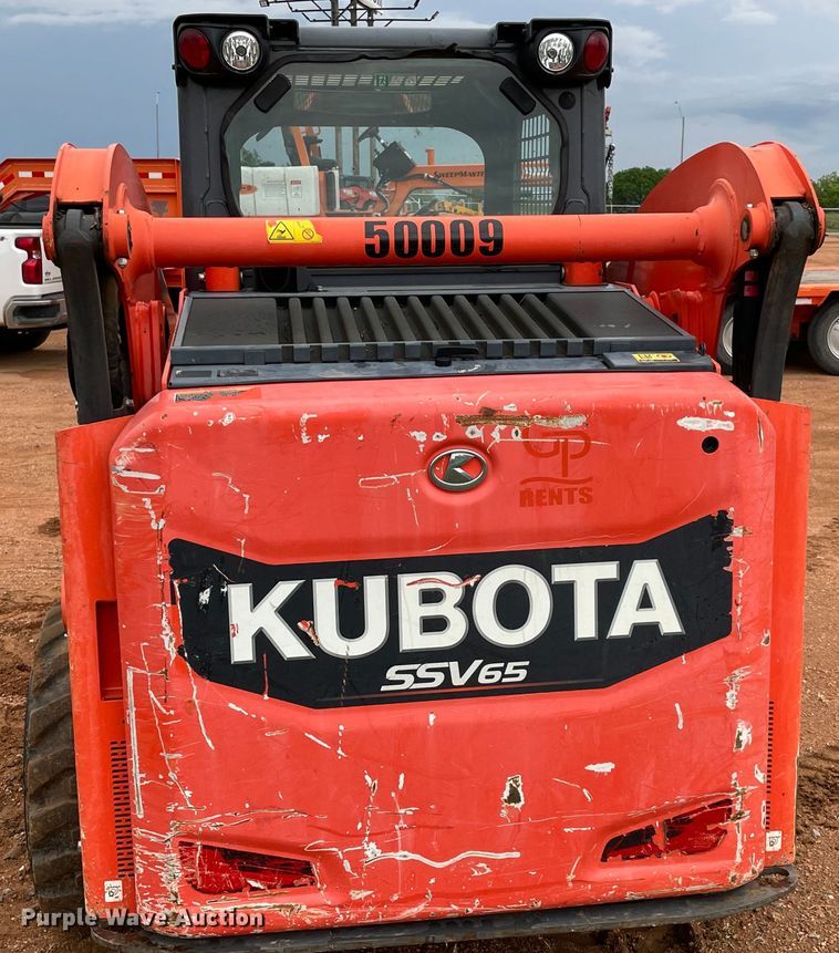 image for item MM9529 2017 Kubota SSV65  skid steer loader