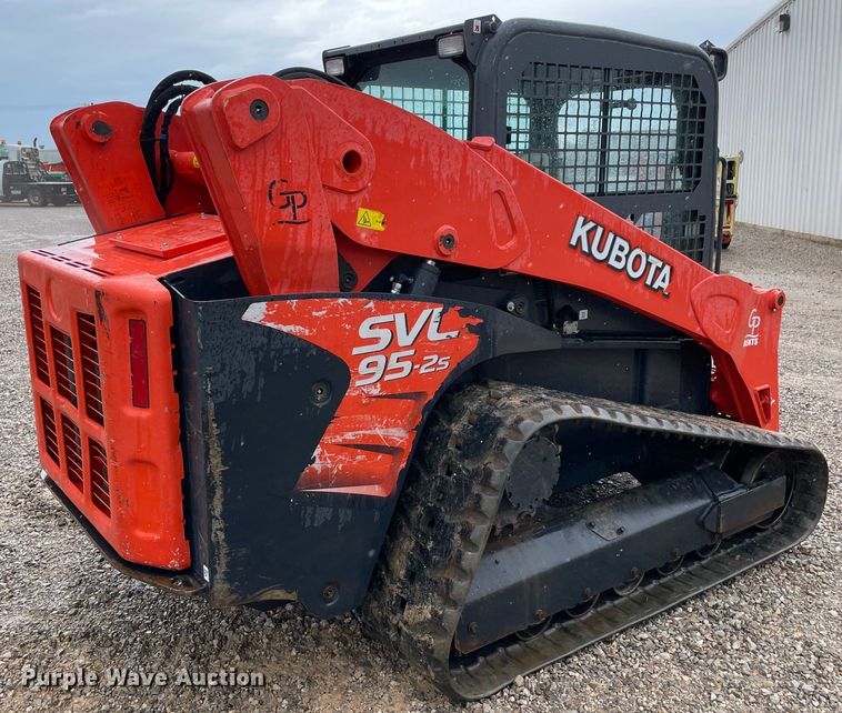 image for item MM9532 2021 Kubota SVL95-2S  tracked skid steer loader