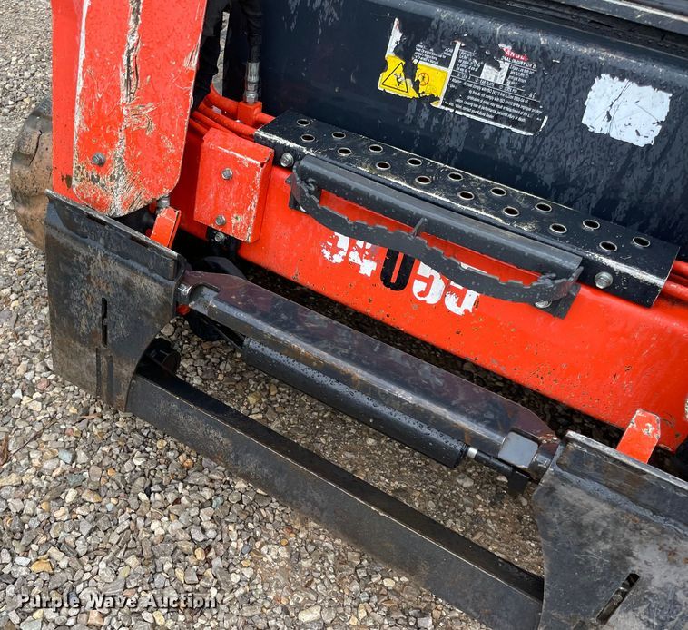 image for item MM9532 2021 Kubota SVL95-2S  tracked skid steer loader