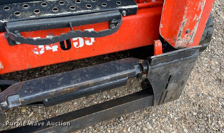 image for item MM9532 2021 Kubota SVL95-2S  tracked skid steer loader